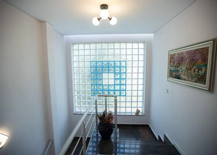 The Pine Grove * 格勒姆