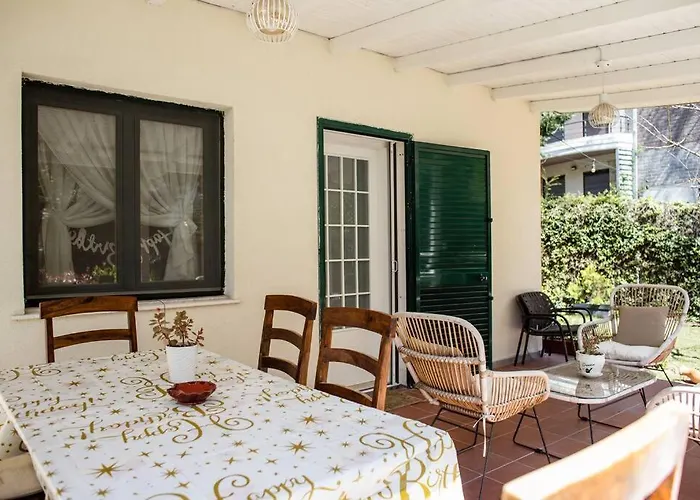 度假居 The Pine Grove